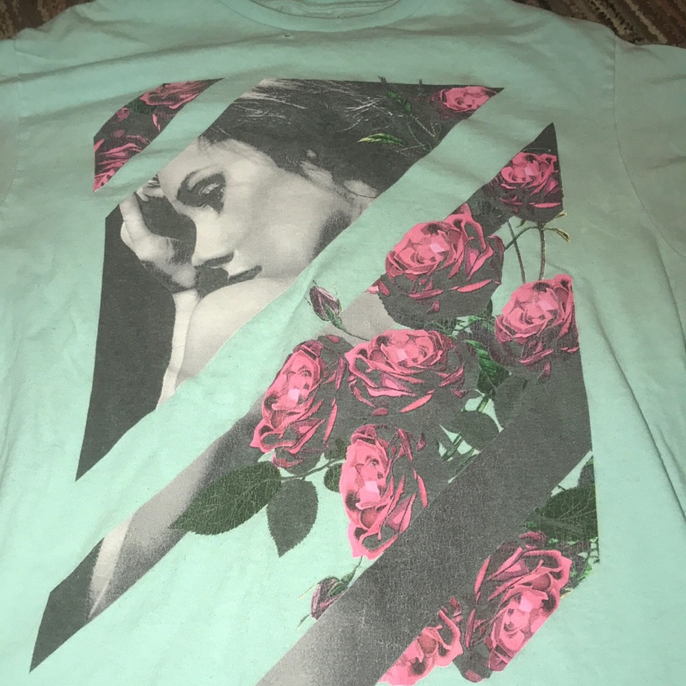T shirt